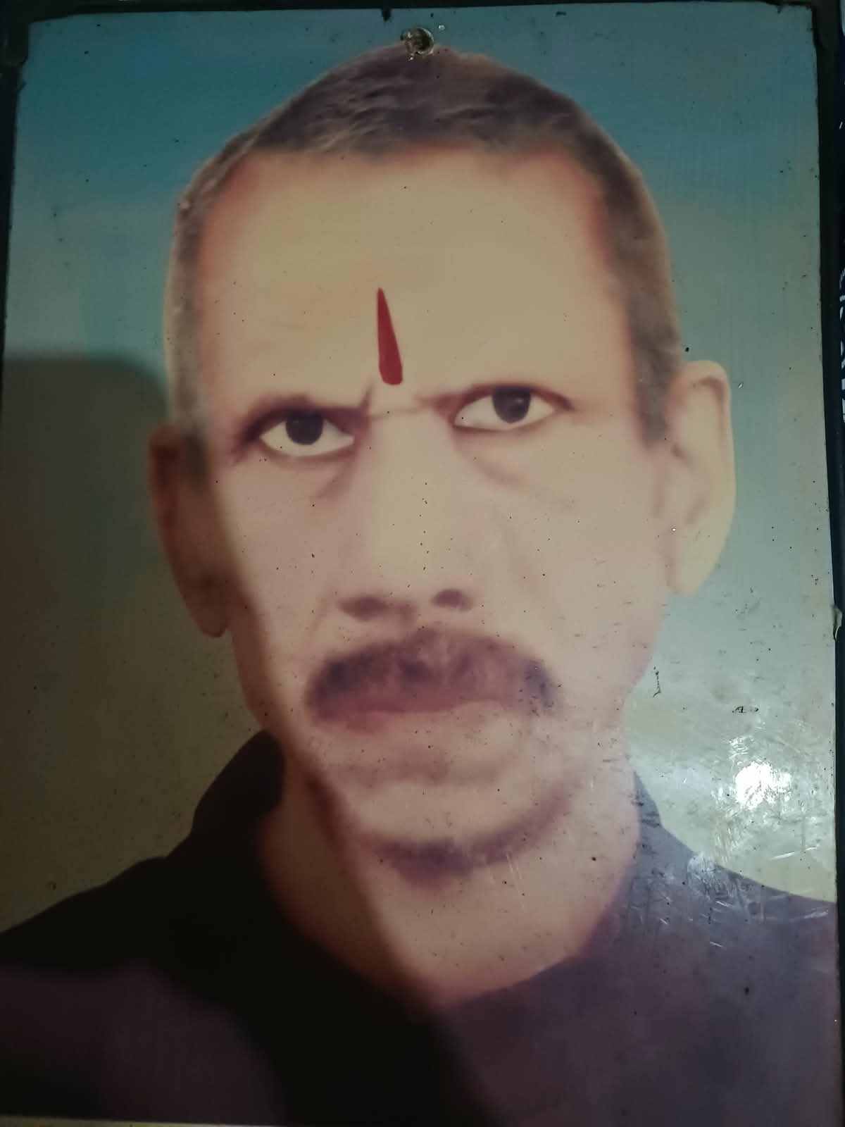 मथुरा - पंचतत्व में विलीन हुए गोल्डी भैया के पिताजी राधेश्याम शर्मा