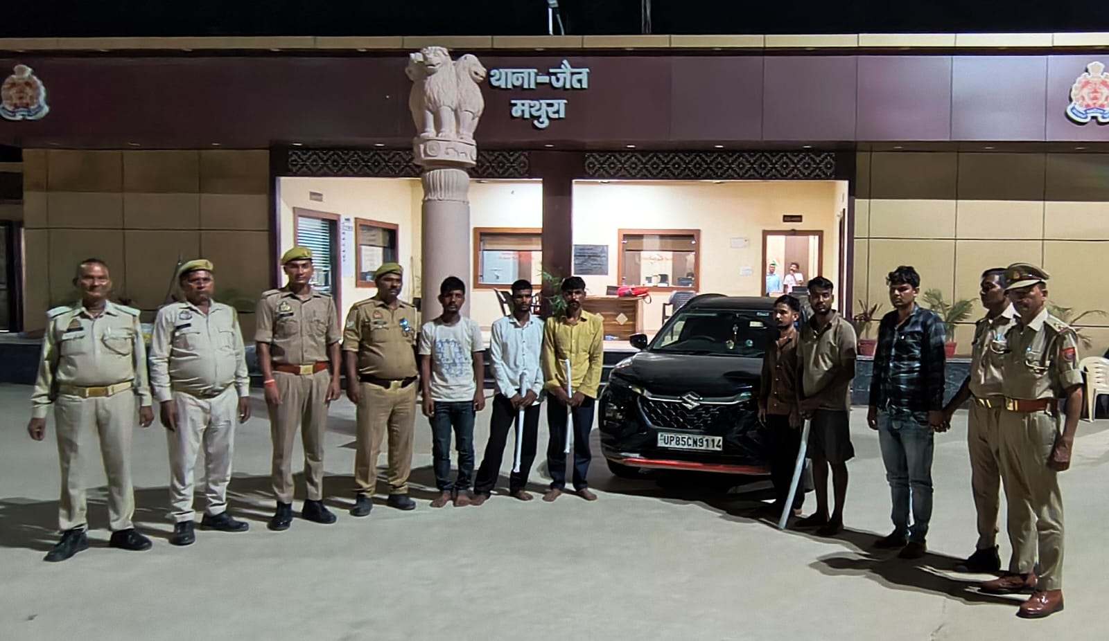 मथुरा में 'ऑनर किलिंग' जैसी वारदात: लव मैरिज से गुस्साए परिजनों ने युवक की जान ली, महिला समेत 7 दबोचे